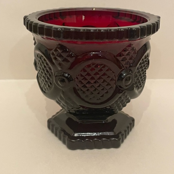 Vintage Avon Cape Cod Ruby Red Pedestal Sugar Dish - Picture 2 of 6